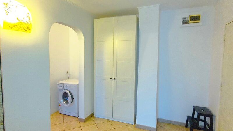 Baneasa, Herastrau, 2 camere mobilat modern, 5 minute parc.